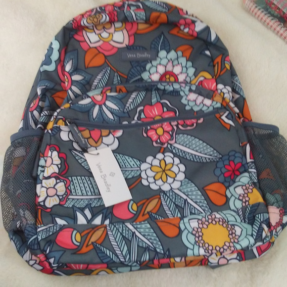 vera bradley lighten up essential backpack